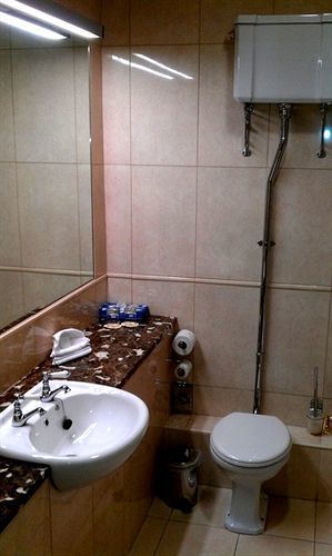נאס Maudlins House Hotel מראה חיצוני תמונה